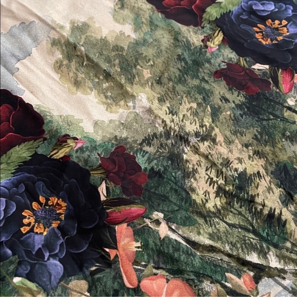 Alice + Olivia Maeve Floral Forest Slip Skirt in Forbidden Forest size 6 - Picture 6 of 10